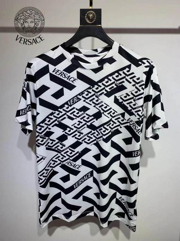 Versace Men's T-shirts 196